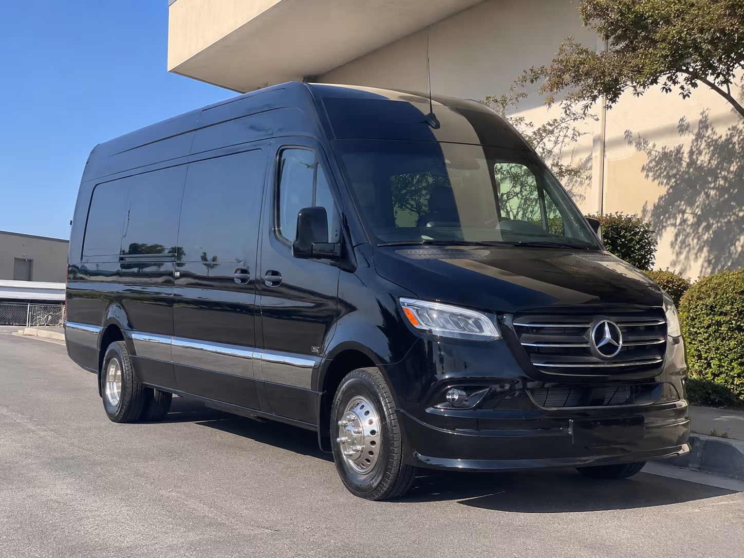 bus rental options for bellingham trips
