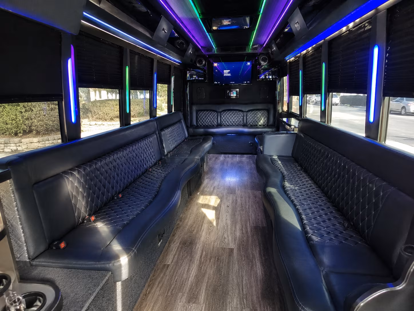 prom night pre party buses to bellingham restaurants and venues before the dance